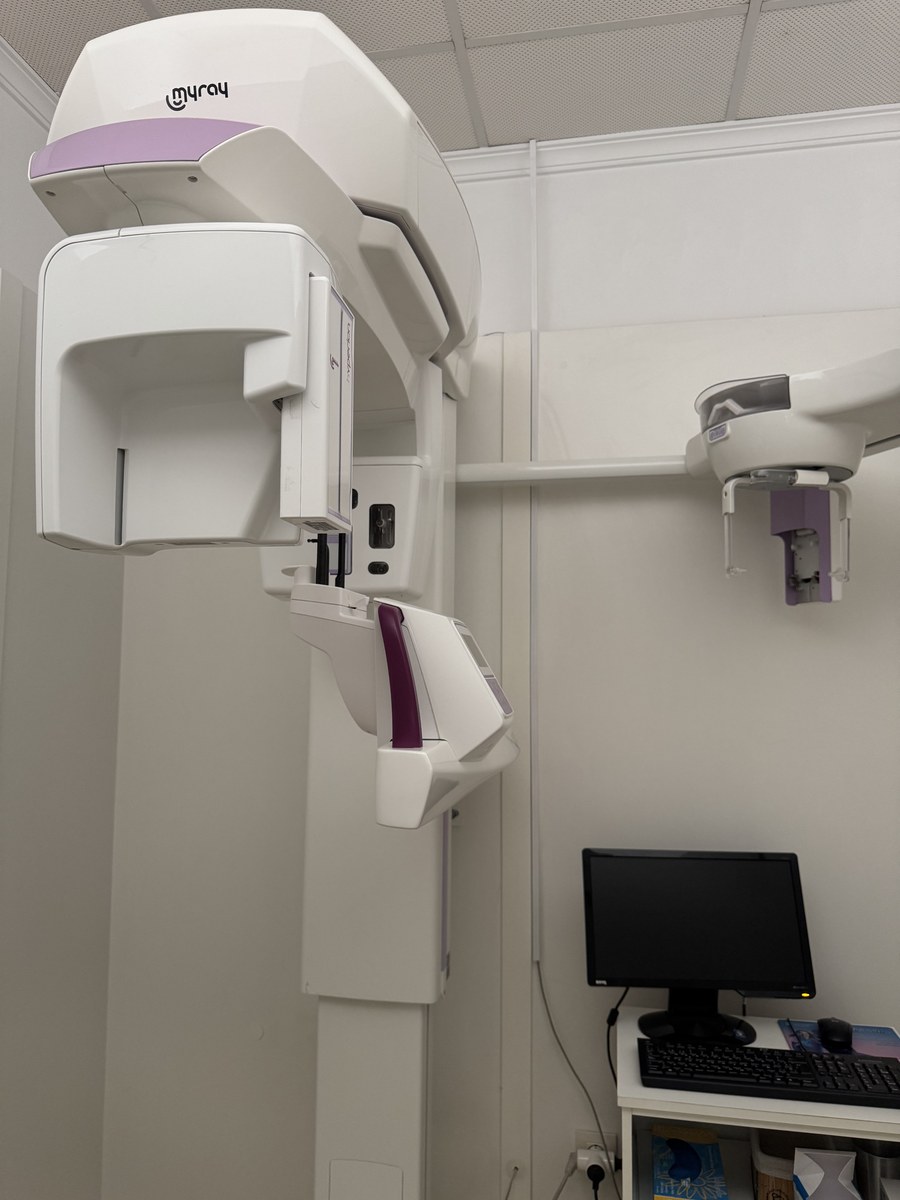 TAC dental 3D MyRay en la Clínica Dental Virgen de la Antigua